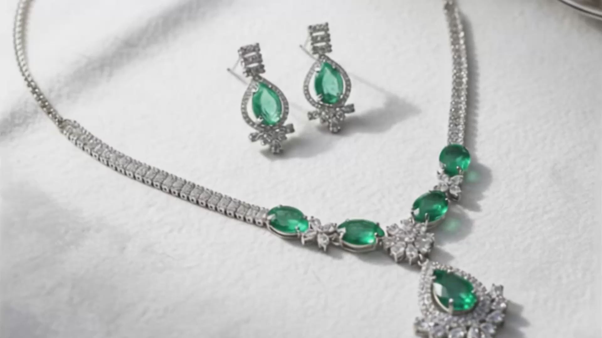 Myrithra Jewellery